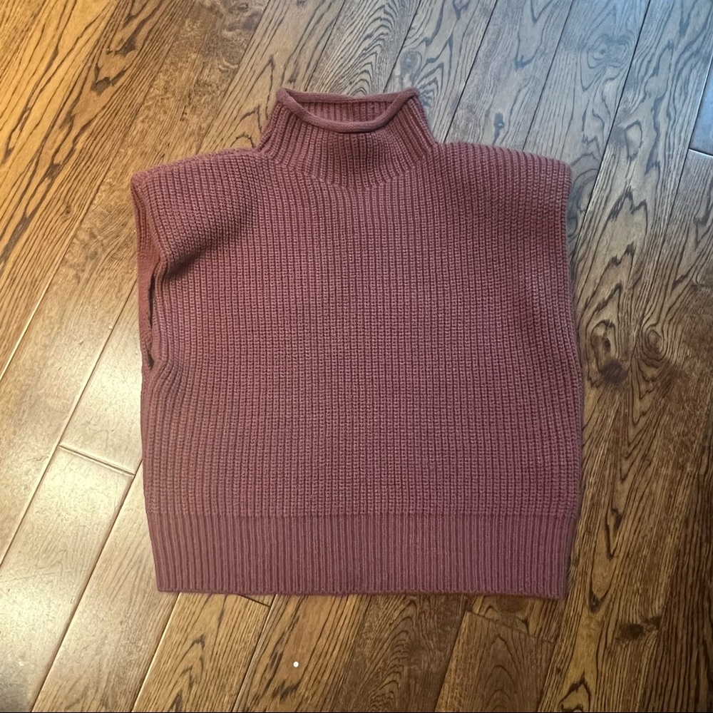 Mauve Zara Cropped Sweater